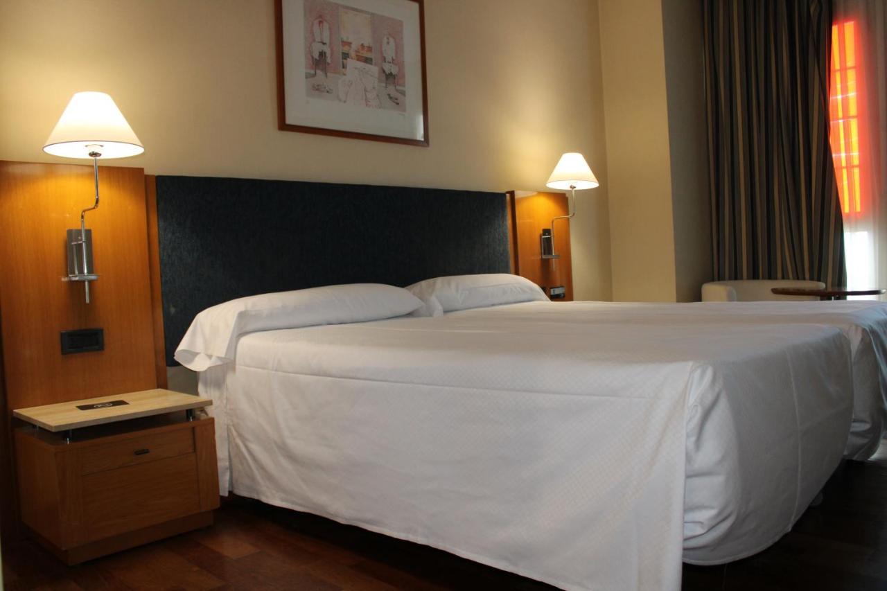 Urh Ciutat De Mataro Hotell Eksteriør bilde